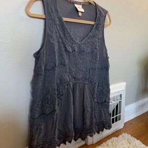 Knox Rose Grey Lace Tank